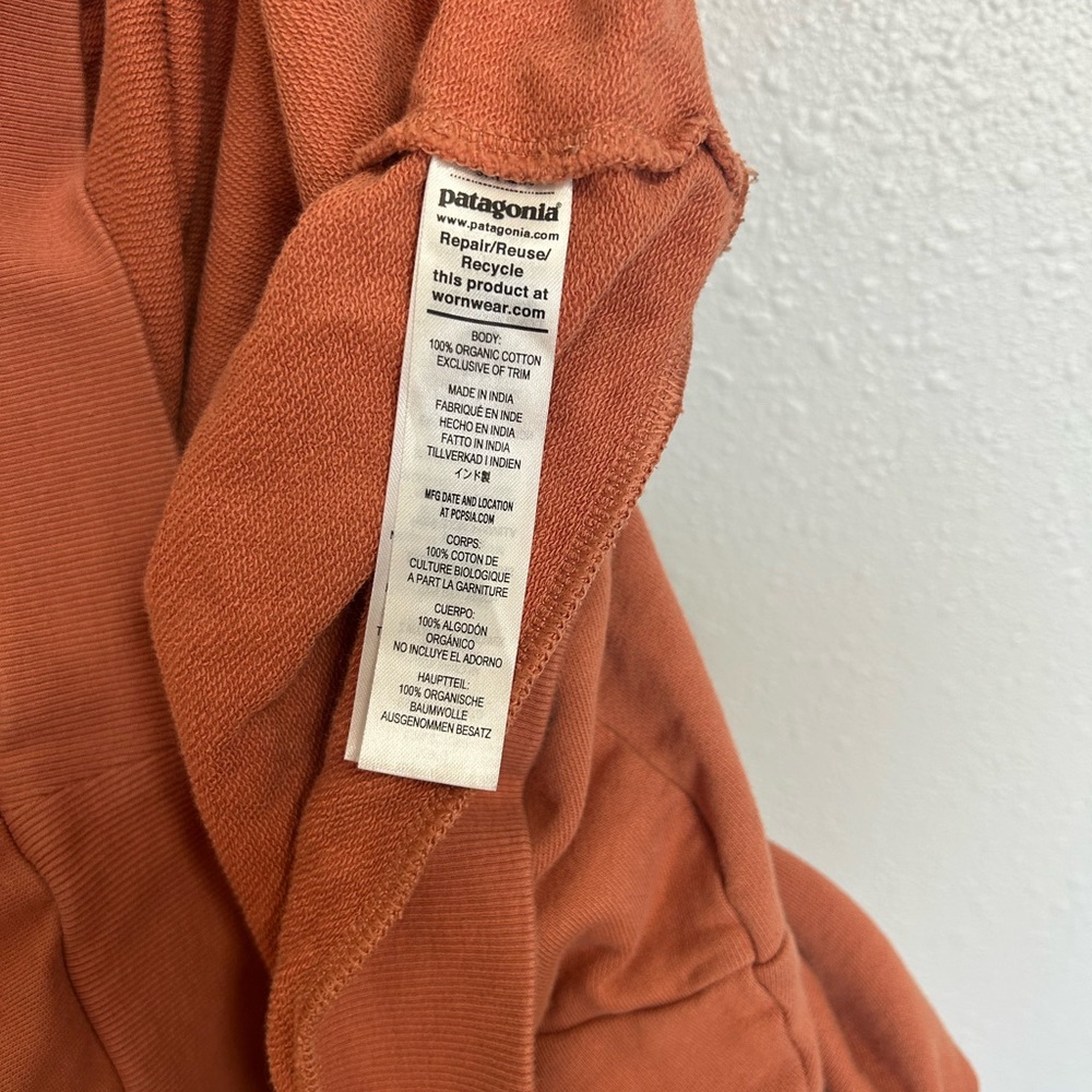 Patagonia Women's 100% Organic Cotton Crewneck, size M. - Picture 3 of 3
